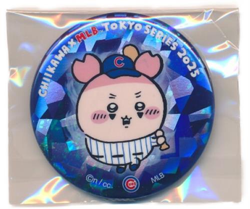 ちいかわ なんか小さくてかわいいやつ×MLB TOKYO SERIES 2025 ホログラムカンバッジ(缶バッジ) 古本屋