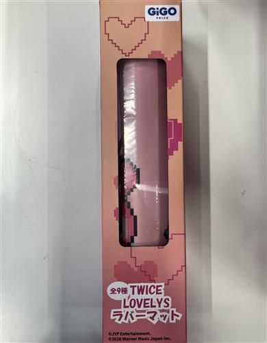 TWICE LOVELYS ラバーマット MOVELY GiGO限定 モモ