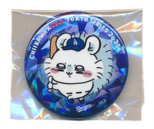 ちいかわ×MLB TOKYO SERIES ホログラムカンバッジ(缶バッジ) モモンガ