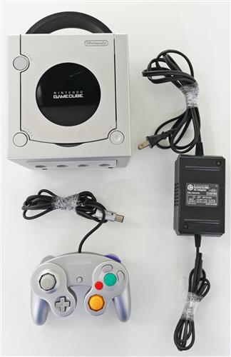 ニンテンドーゲームキューブ シルバー (箱説なし)