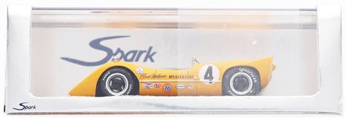 McLaren M6A n°4 Champion Can-Am 1967 【フィギュア】[Spark]