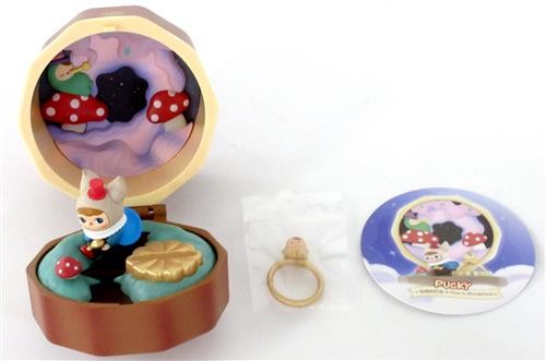POPMART Romantic Ring Box シリーズ PUCKY A Date in Wonderland 【フィギュア】[POPMART]