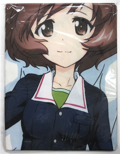 買取価格 4,500円】 ガールズ&パンツァー抱き枕カバー 秋山優花里