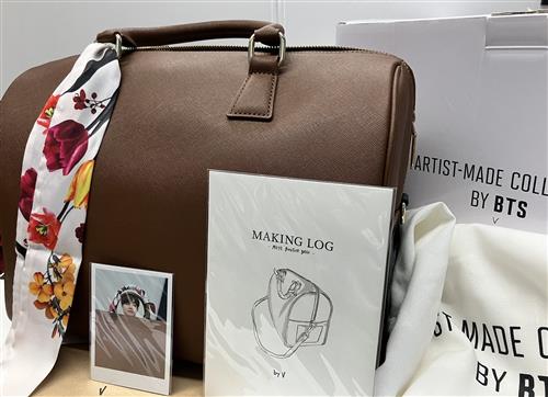 ARTIST-MADE COLLECTION BY BTS MUTE BOSTON BAG V
