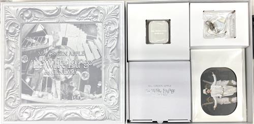 Mrs. GREEN APPLE ホワイトラウンジ DVDBOX 関連グッズ Mrs. GREEN APPLE // The White Lounge in CINEMA」オリジナルグッズ