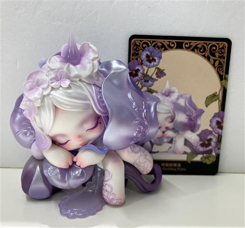 POPMART SKULLPANDA Petals in Four Acts シリーズ The Budding Fable 【フィギュア】[POPMART]