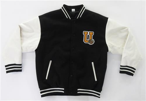 ちいかわ×Avail さがら刺しゅうスタジャン うさぎ (Lサイズ)