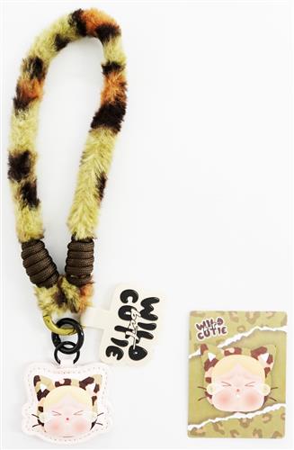 POP MART CRYBABY Wild but Cutie フォンチャーム ストラップ Camo Cutie