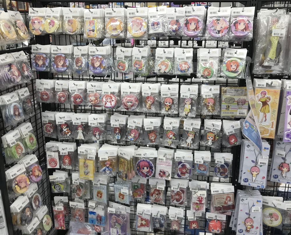 名古屋大須店】五等分の花嫁特設コーナーがパワーアップ?! | らしんばん