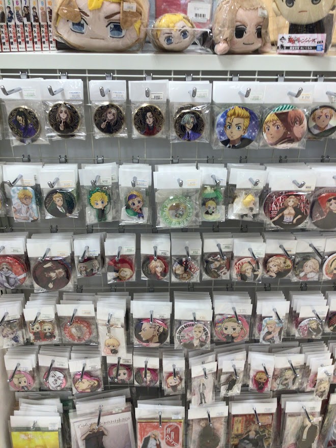 東京リベンジャーズ 東リべ 超大量 グッズ まとめ売り マルイファミリー海老名店】東京リベンジャーズ コーナー！！大・展