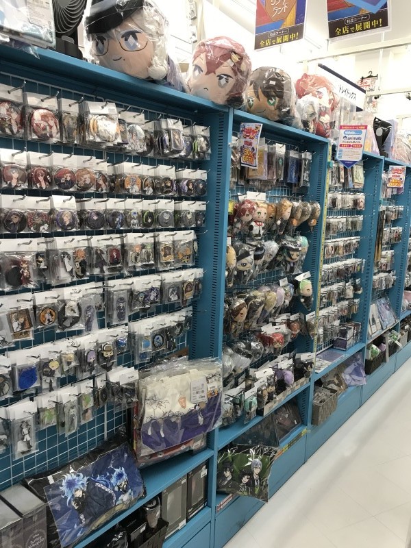 ツイステッドワンダーランドまとめ売り️、バラ売り️⭕️ イオンモール筑紫野店】「ツイステッドワンダーランド」大特集