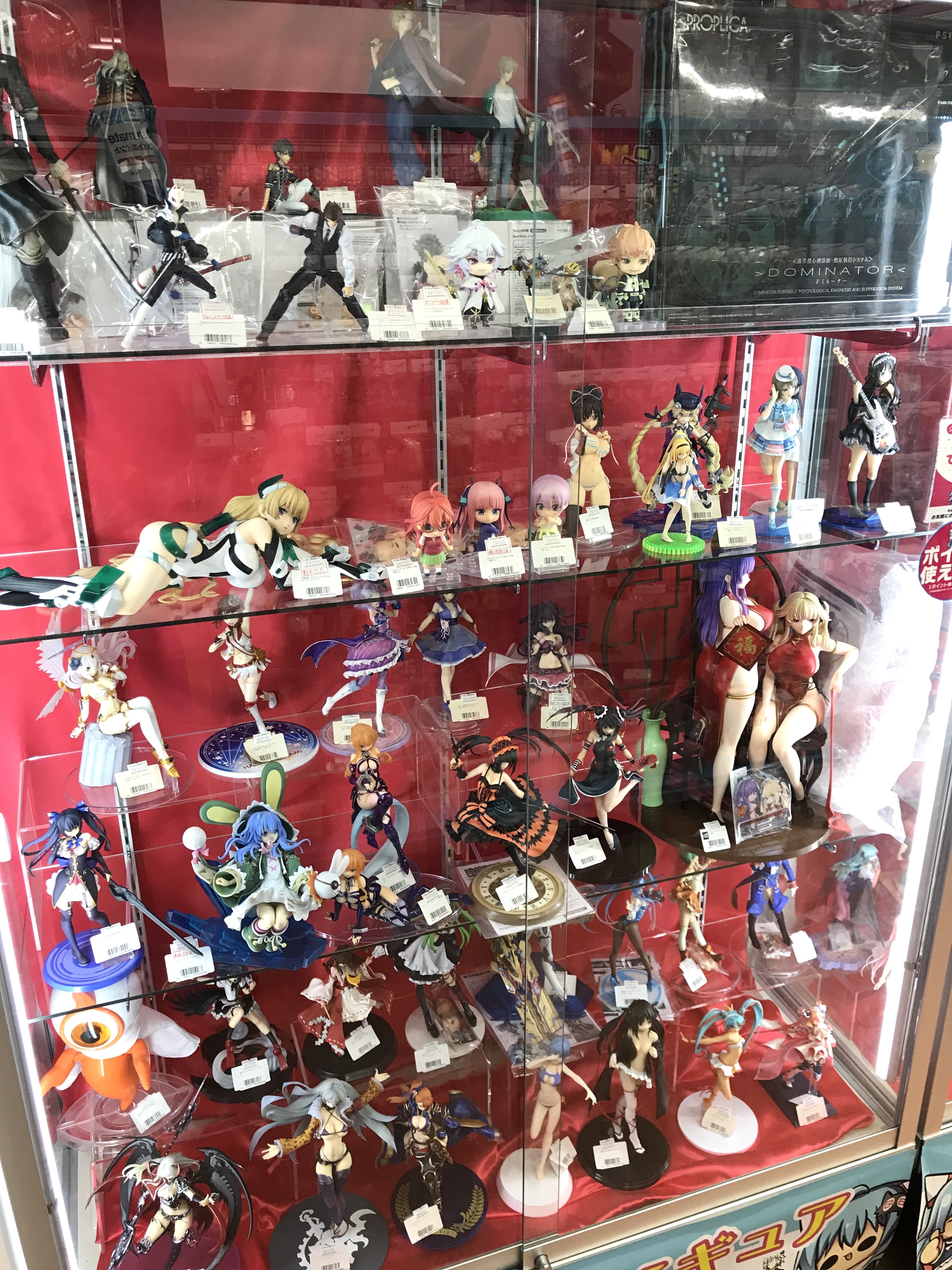京都店2号館】京都最大級！？フィギュアを大量展開中！！ | らしんばん
