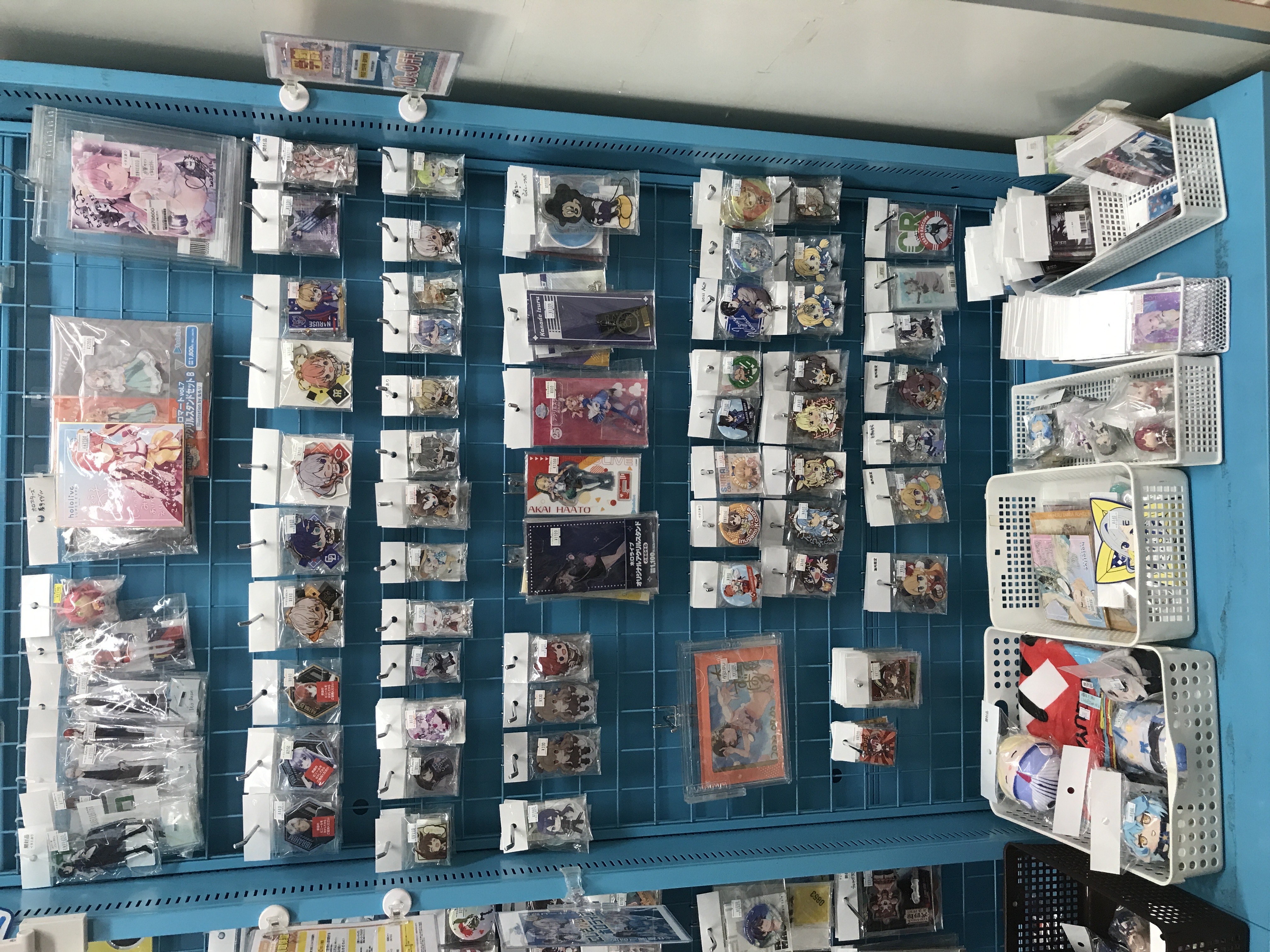 天王寺店】にじさんじ＆ホロライブ特設コーナー展開中‼ | らしんばん