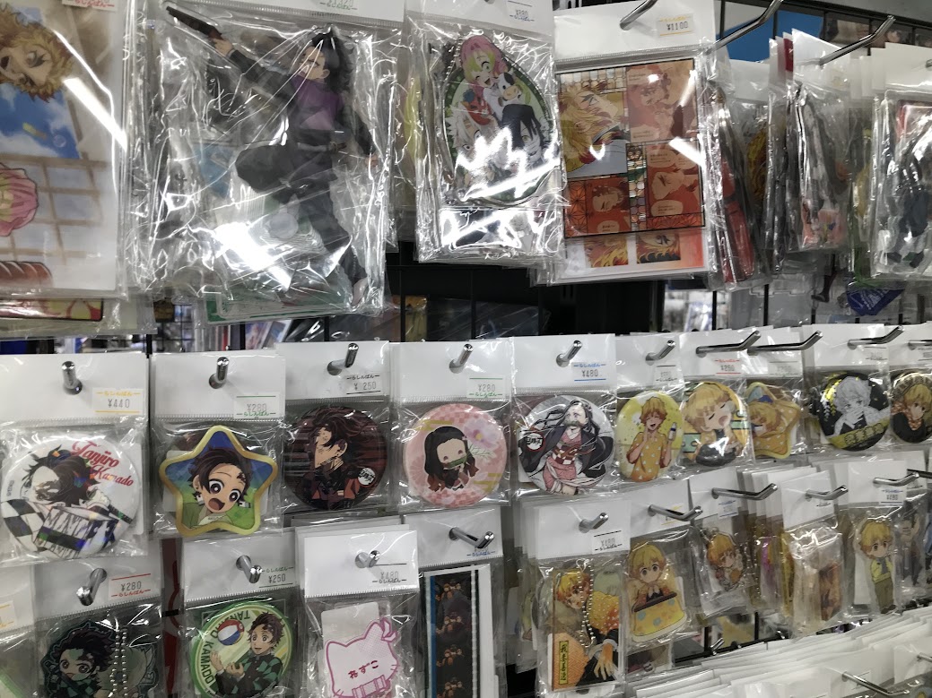 らしんばん | フィギュア・アクスタなど中古アニメグッズの買取・販売