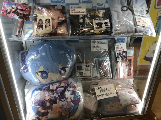 福岡天神店】ホロライブコーナーご紹介！ | らしんばん