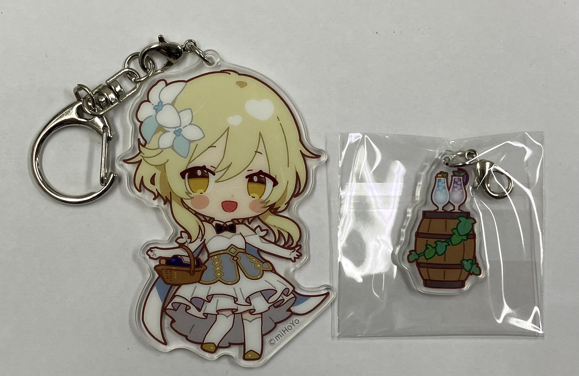 原神 蛍 旅人 スイパラ モンド アクリルキーホルダー アクキー Amazon