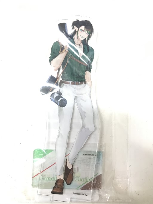 NIJISANJI EN Whiteday Goods 2022 ハート型缶バッジ ルカ