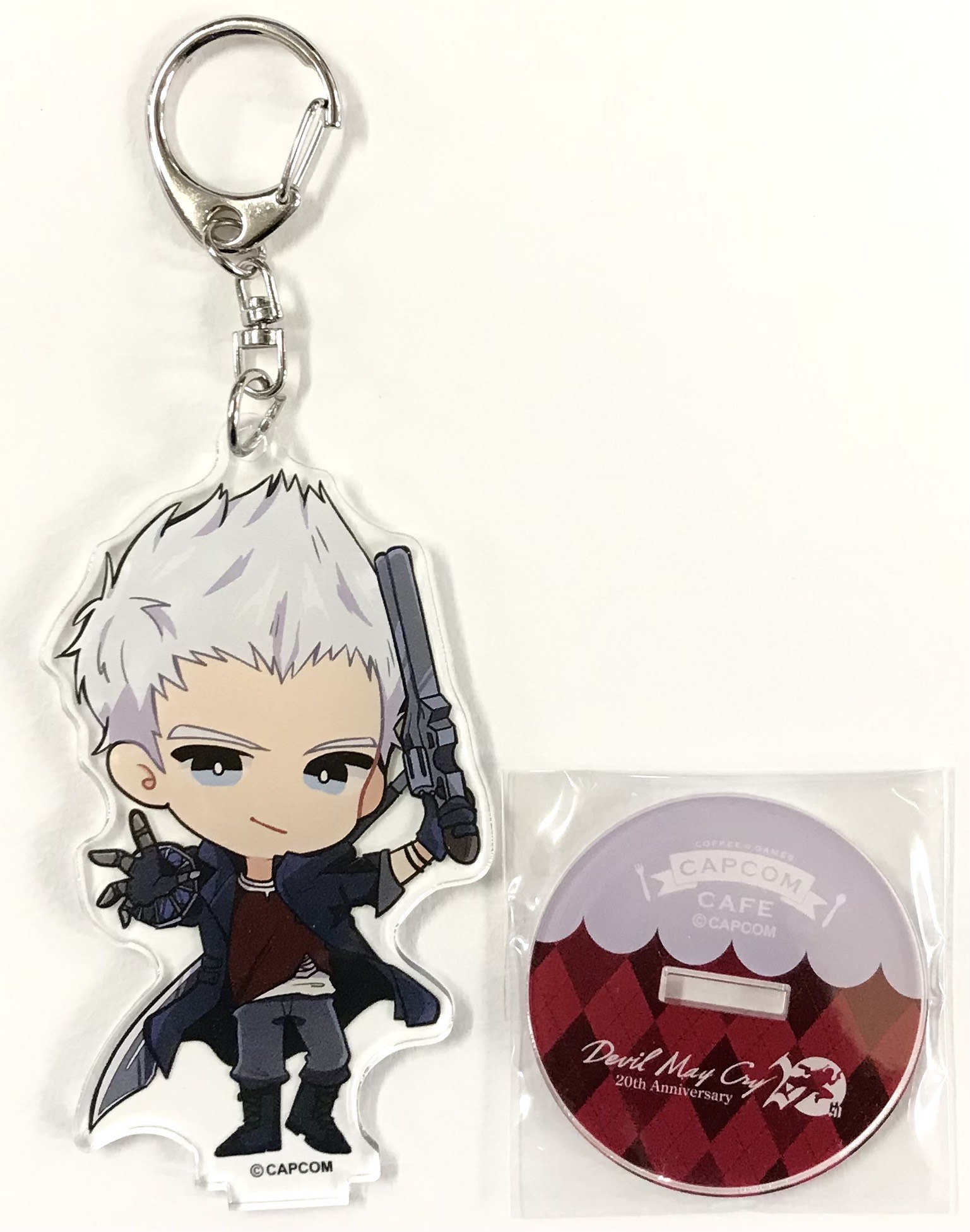 Devil May Cry 20th Anniversary×カプコンカフェ アクリルスタンドキーホルダー ネロ B