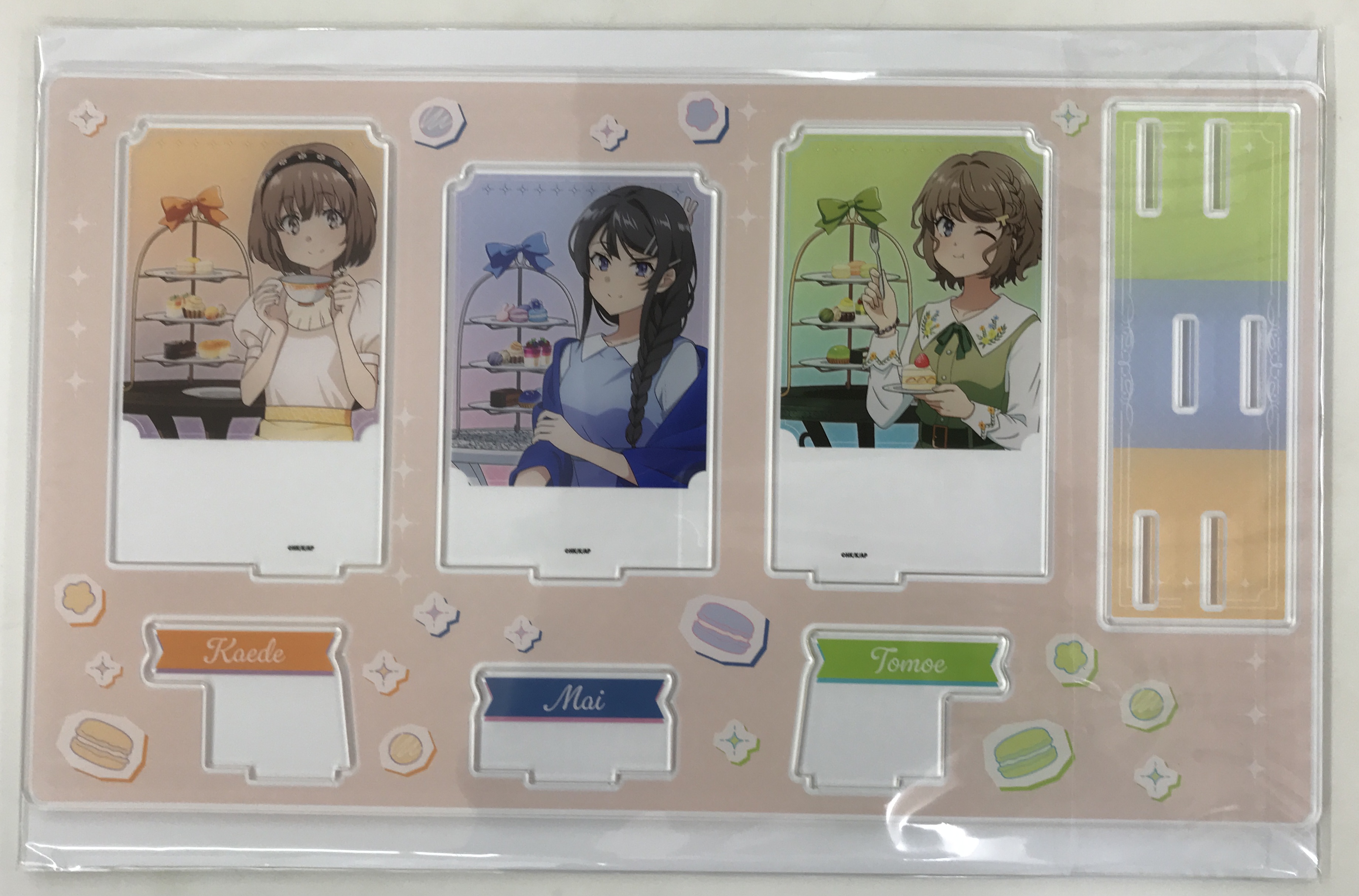 【未開封】青春ブタ野郎はランドセルガールの夢を見ない プレミアムアクリルジオラマプレート お茶会ver. 梓川花楓&桜島麻衣&古賀朋絵