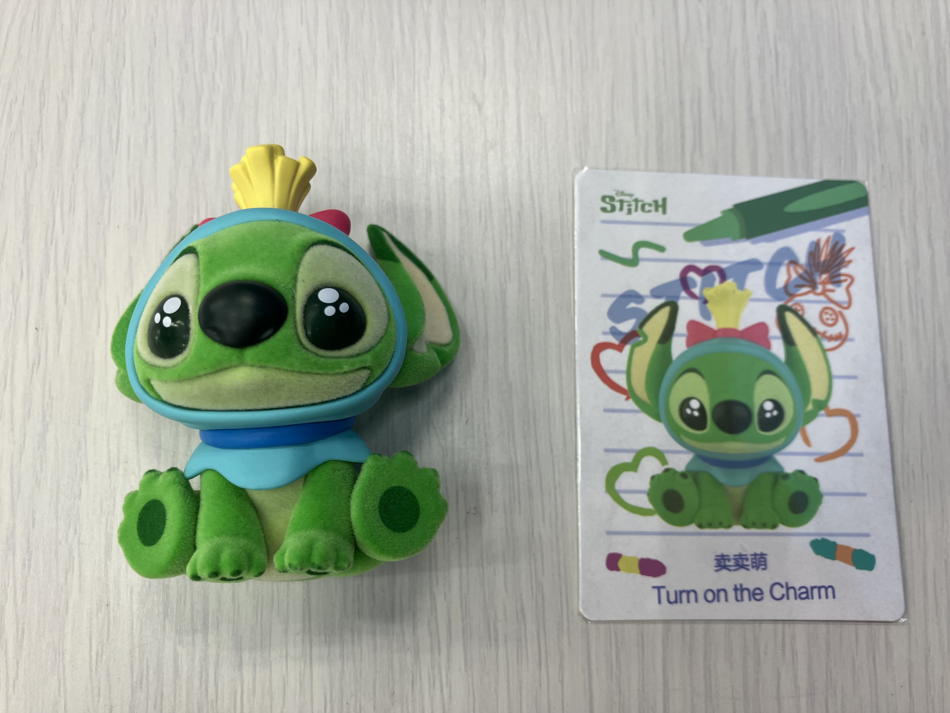 POPMART DISNEY Stitch Little Emotions シリーズ Turn on the Charm (シークレット) 【フィギュア】[POPMART]