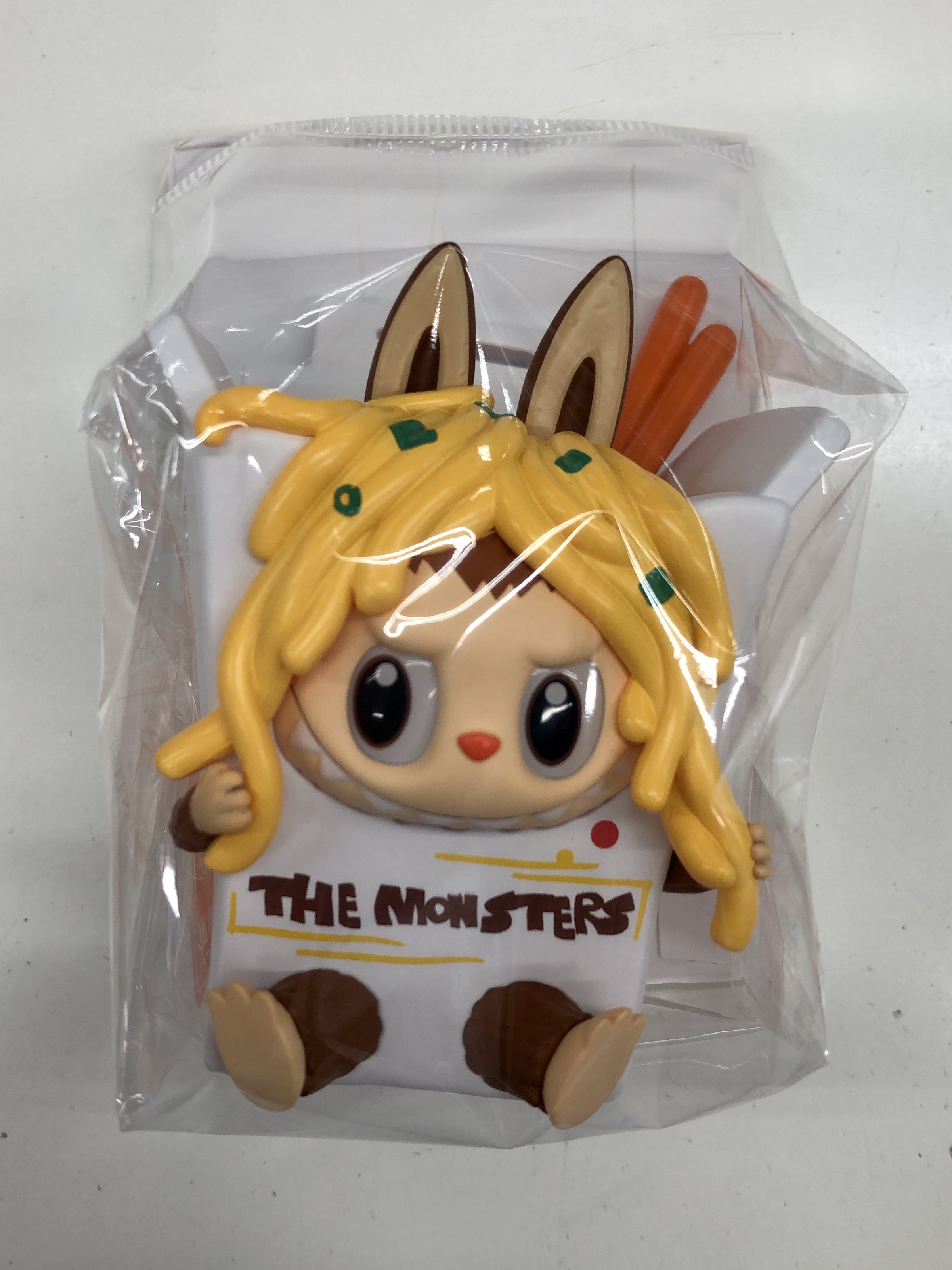 POPMART THE MONSTERS Wacky Mart シリーズ LABUBU Chow Mein 【フィギュア】[POPMART]