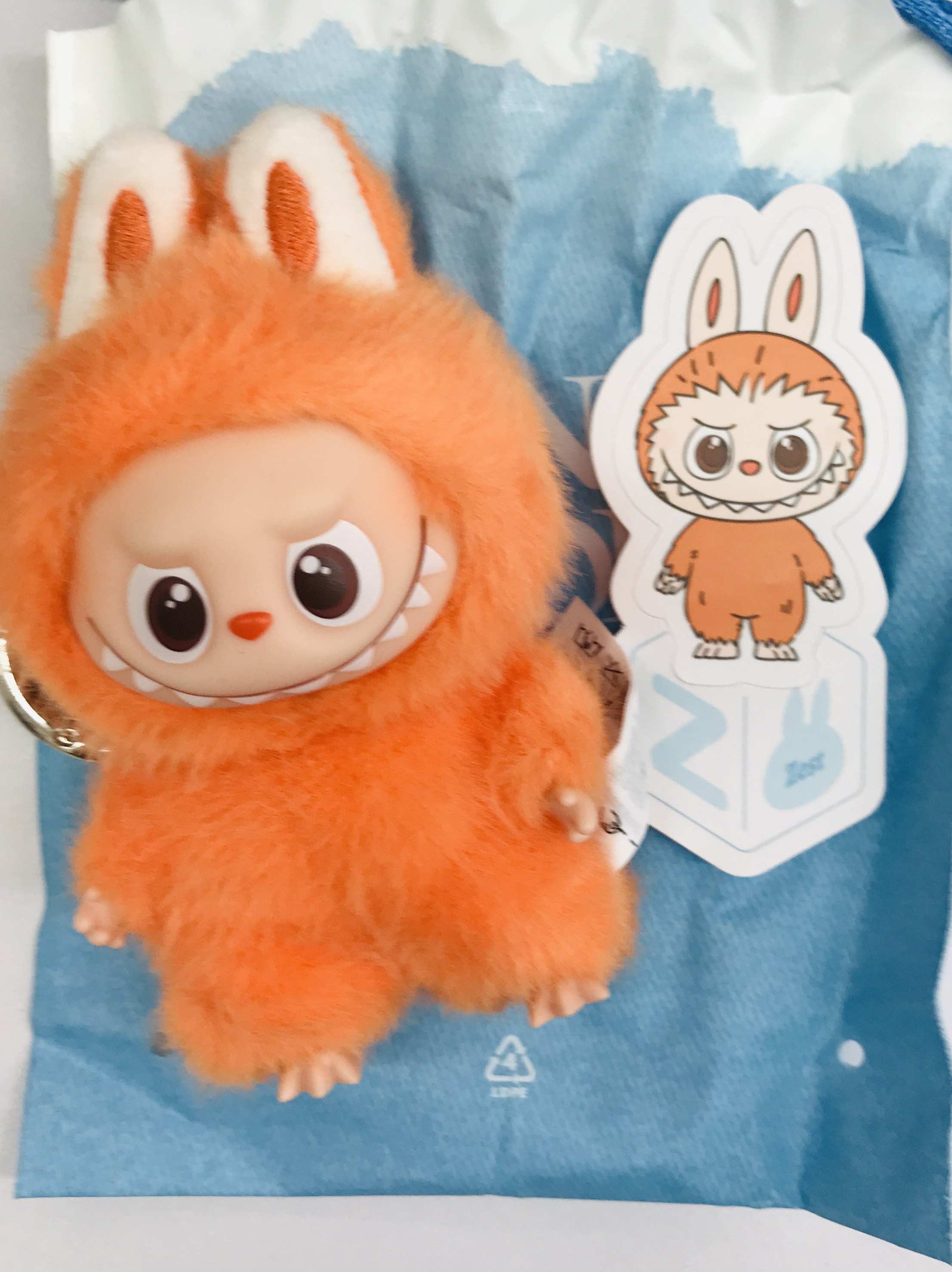 POPMART THE MONSTERS PIN FOR LOVE シリーズ ぬいぐるみペンダント(N-Z) LABUBU Z