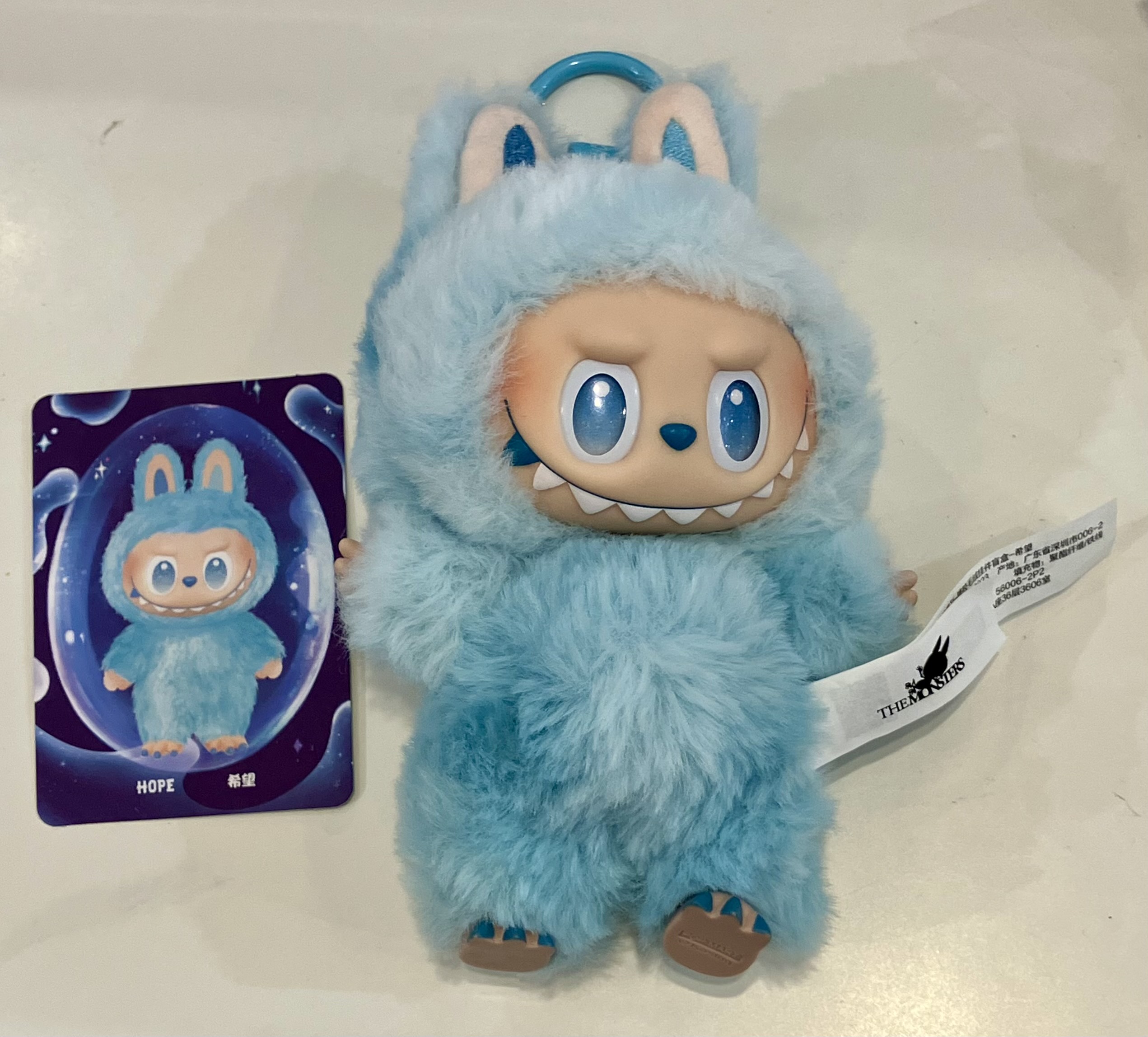 POPMART THE MONSTERS Big into Energy シリーズ ぬいぐるみペンダント LABUBU HOPE