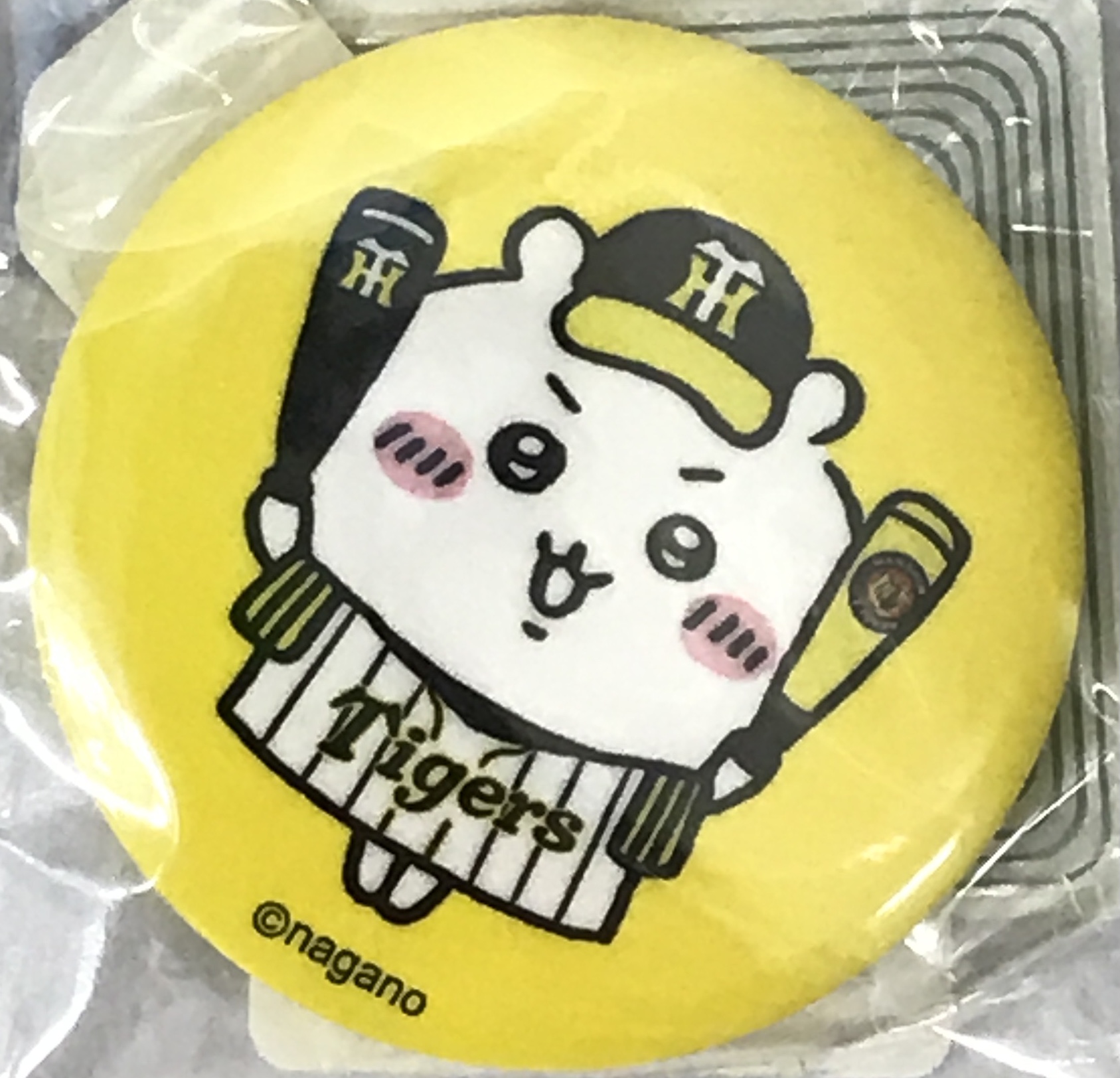 ちいかわ×阪神タイガース 缶バッジ inカプセル ちいかわ