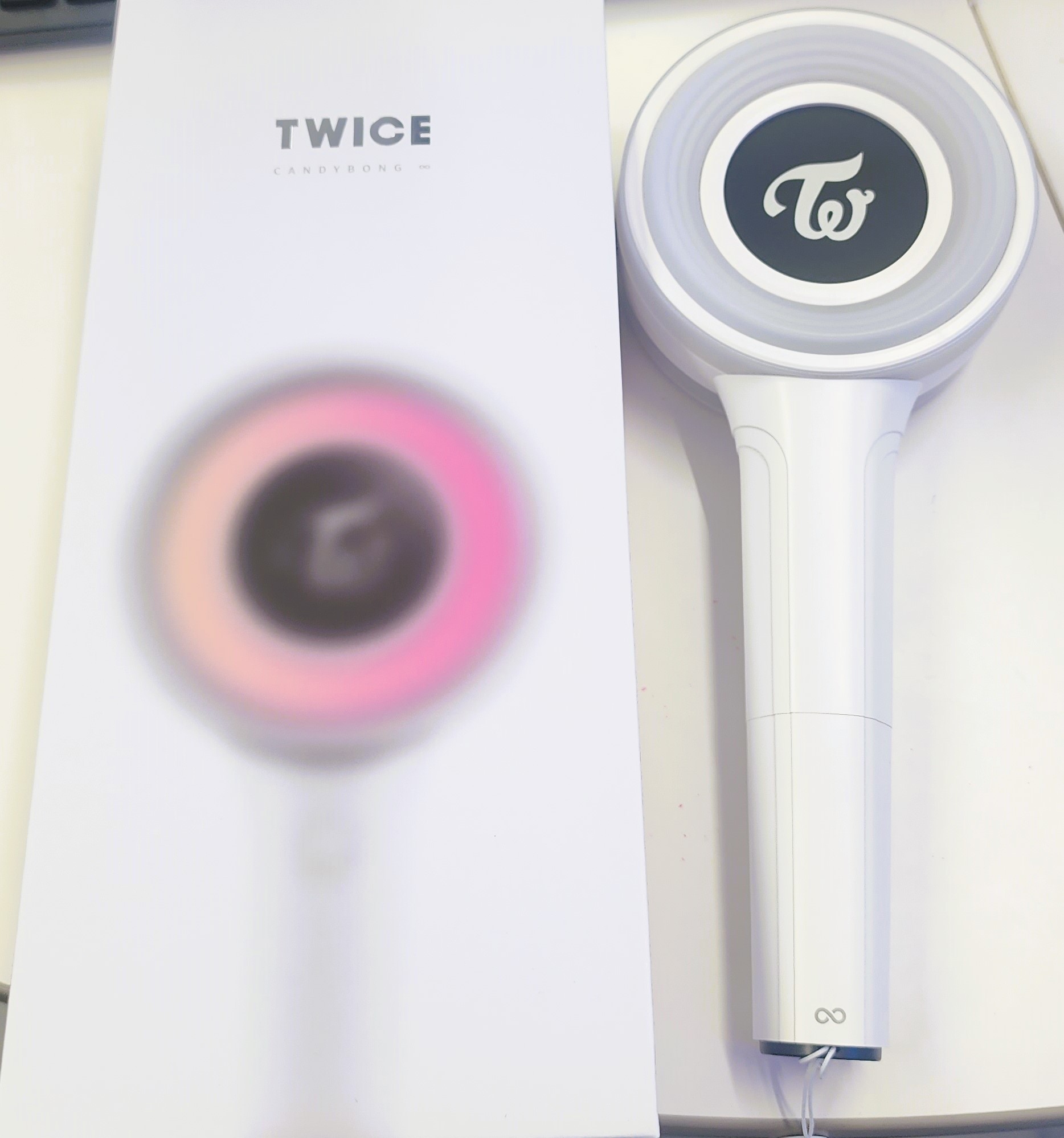 TWICE CANDYBONG ∞ (公式ペンライト)