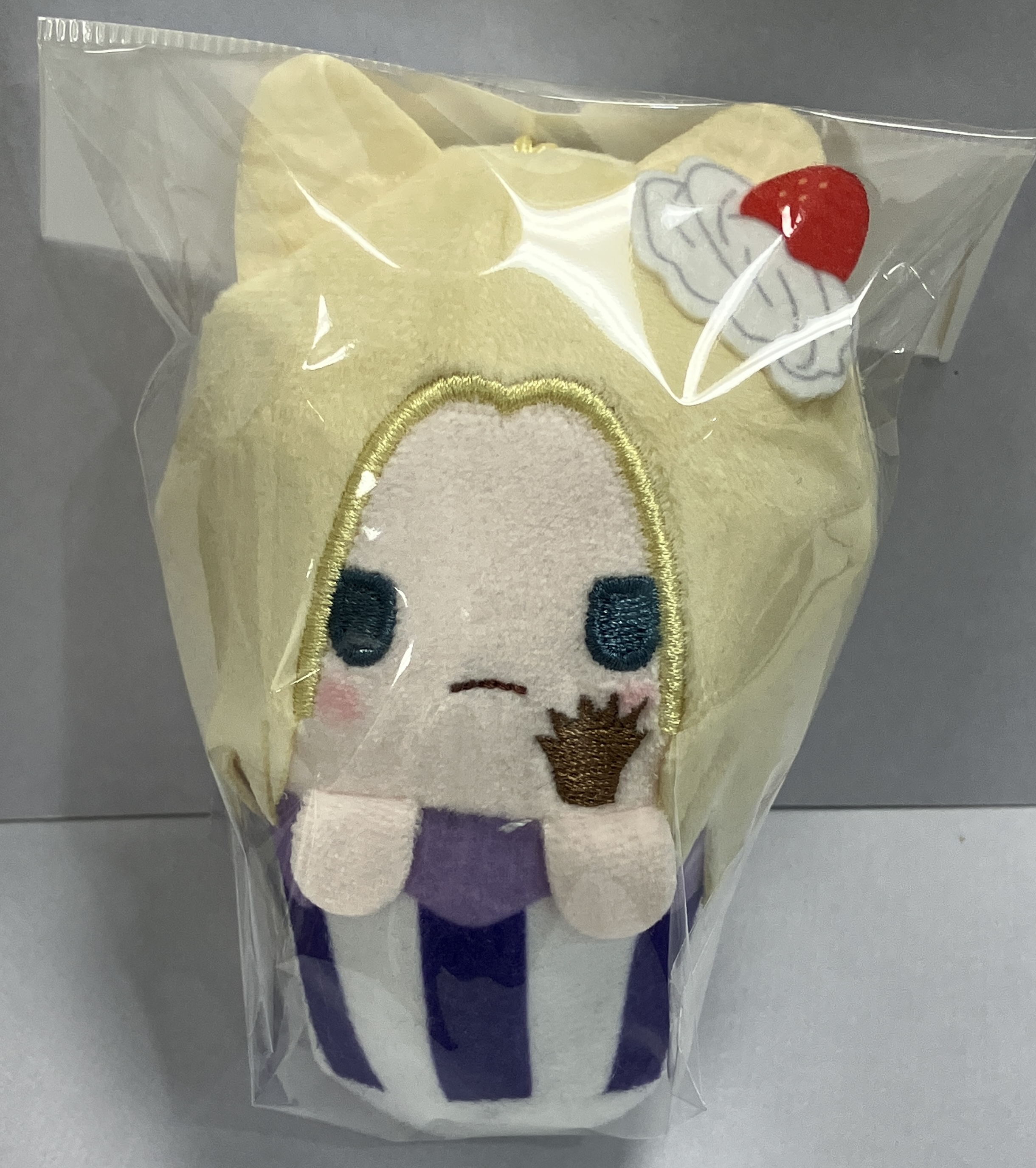 SAKAMOTO DAYS カップケーキたぴぬい 神々廻