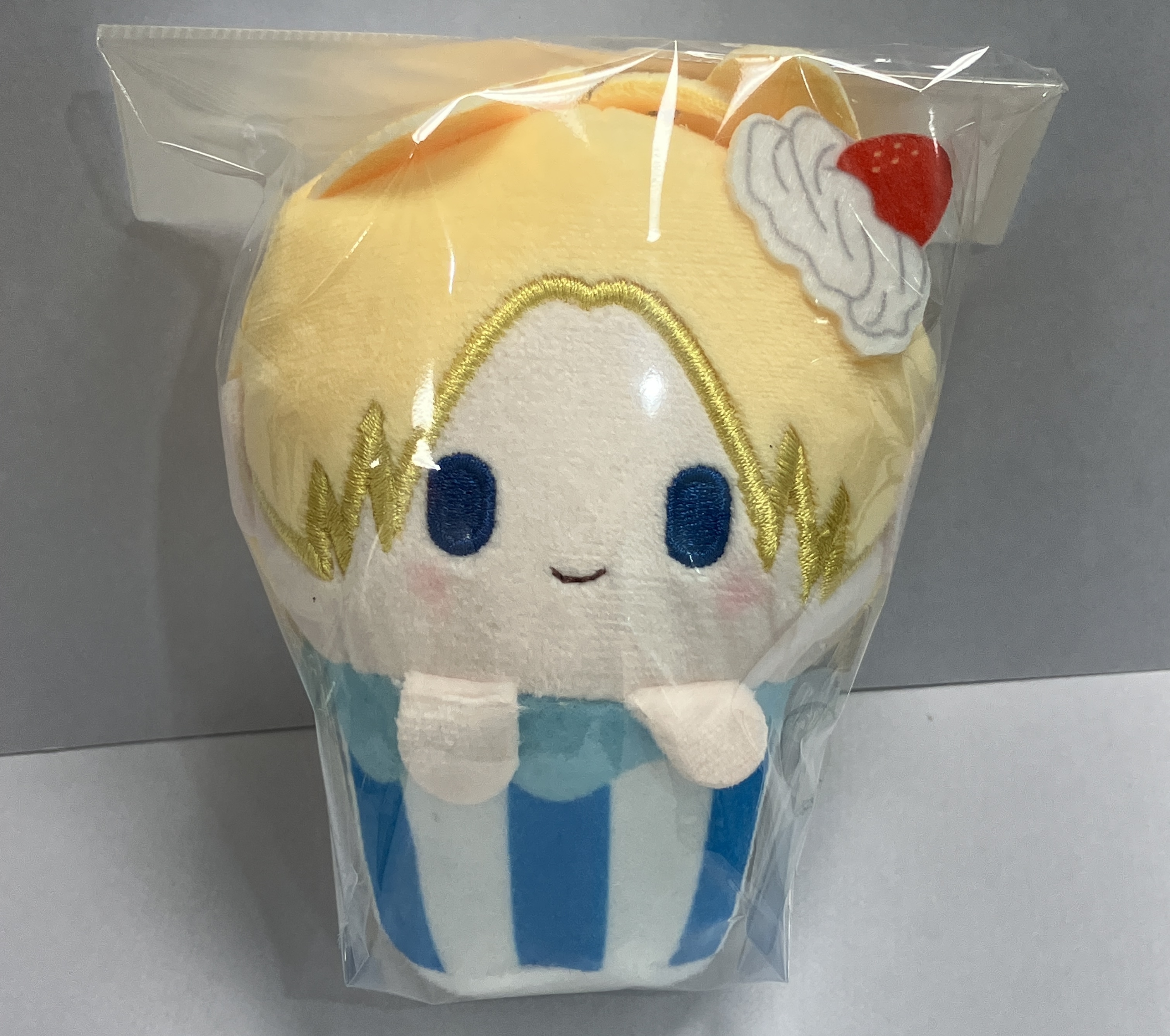 SAKAMOTO DAYS カップケーキたぴぬい 朝倉シン