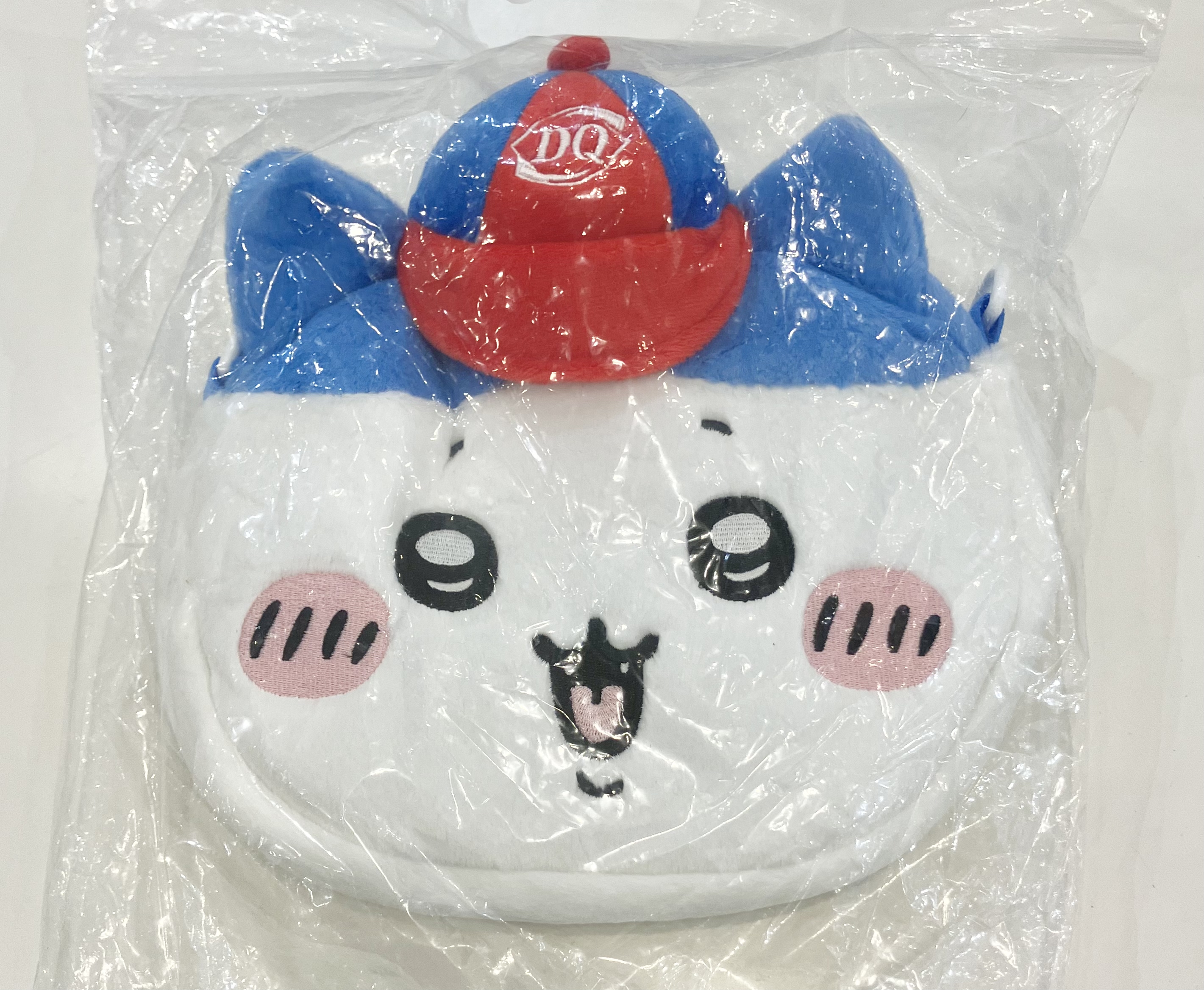 【未開封】ちいかわ×デイリークイーン コラボぬいぐるみバッグ ハチワレ