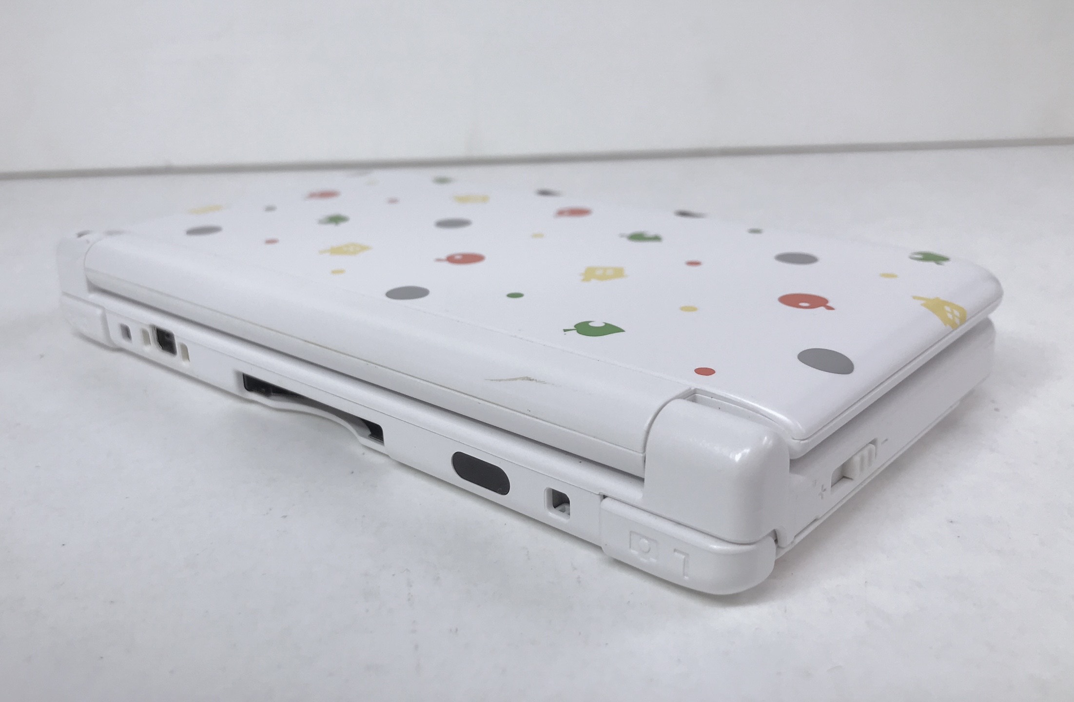 ニンテンドー3DS LL とびだせ どうぶつの森パック