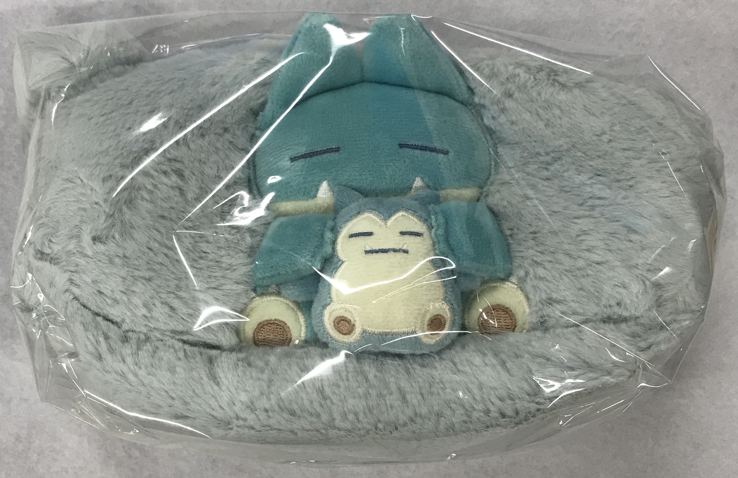 ふわふわポーチLittle Daydreamゴンベとカビゴンぬいぐるみ