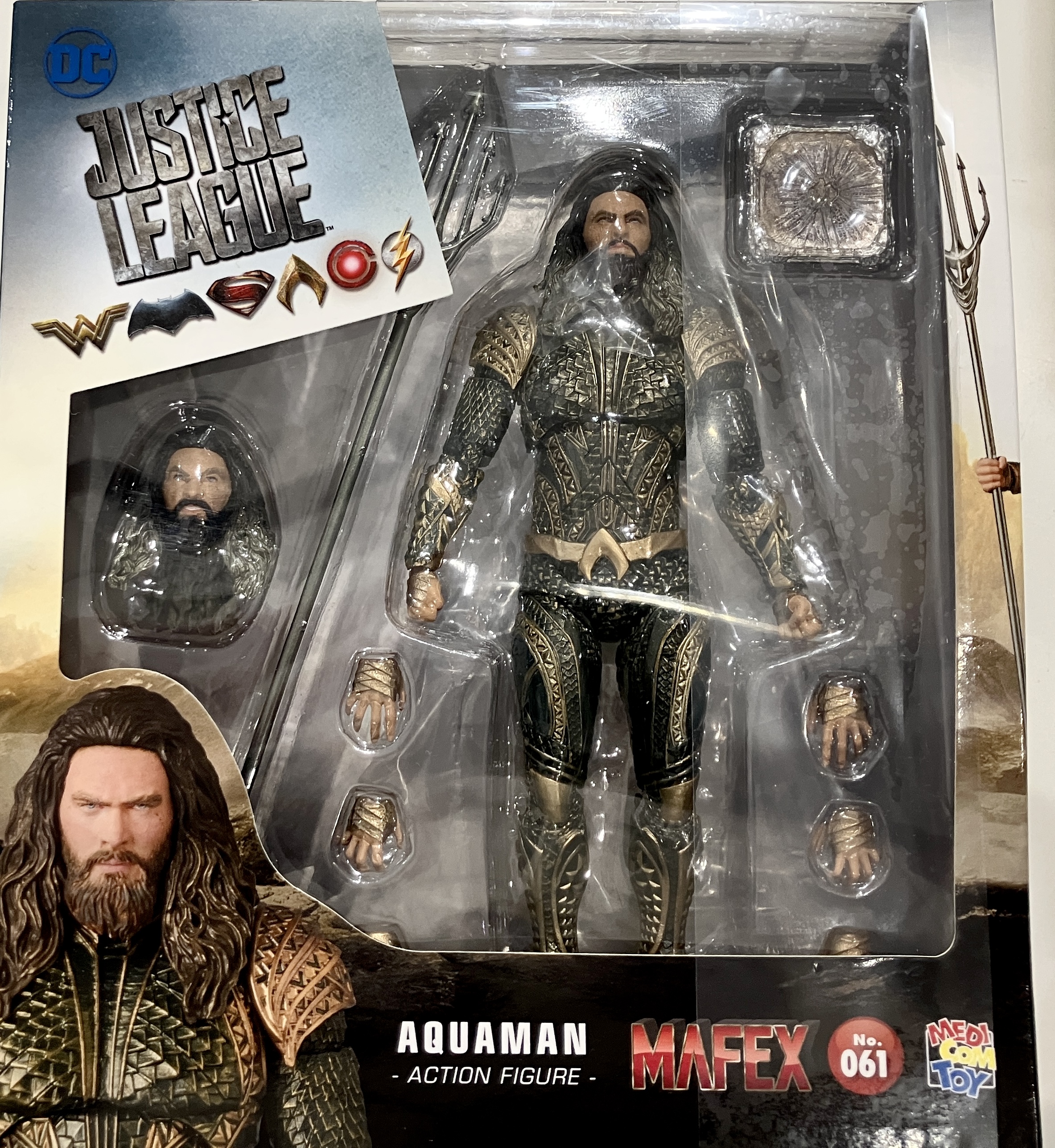 MAFEX No.061 JUSTICE LEAGUE AQUAMAN 【フィギュア】[メディコム・トイ]