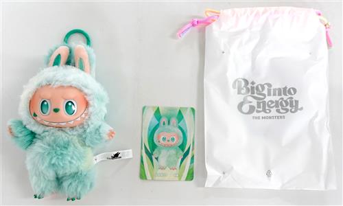 POPMART THE MONSTERS Big into Energy シリーズ ぬいぐるみペンダント LABUBU SERENITY