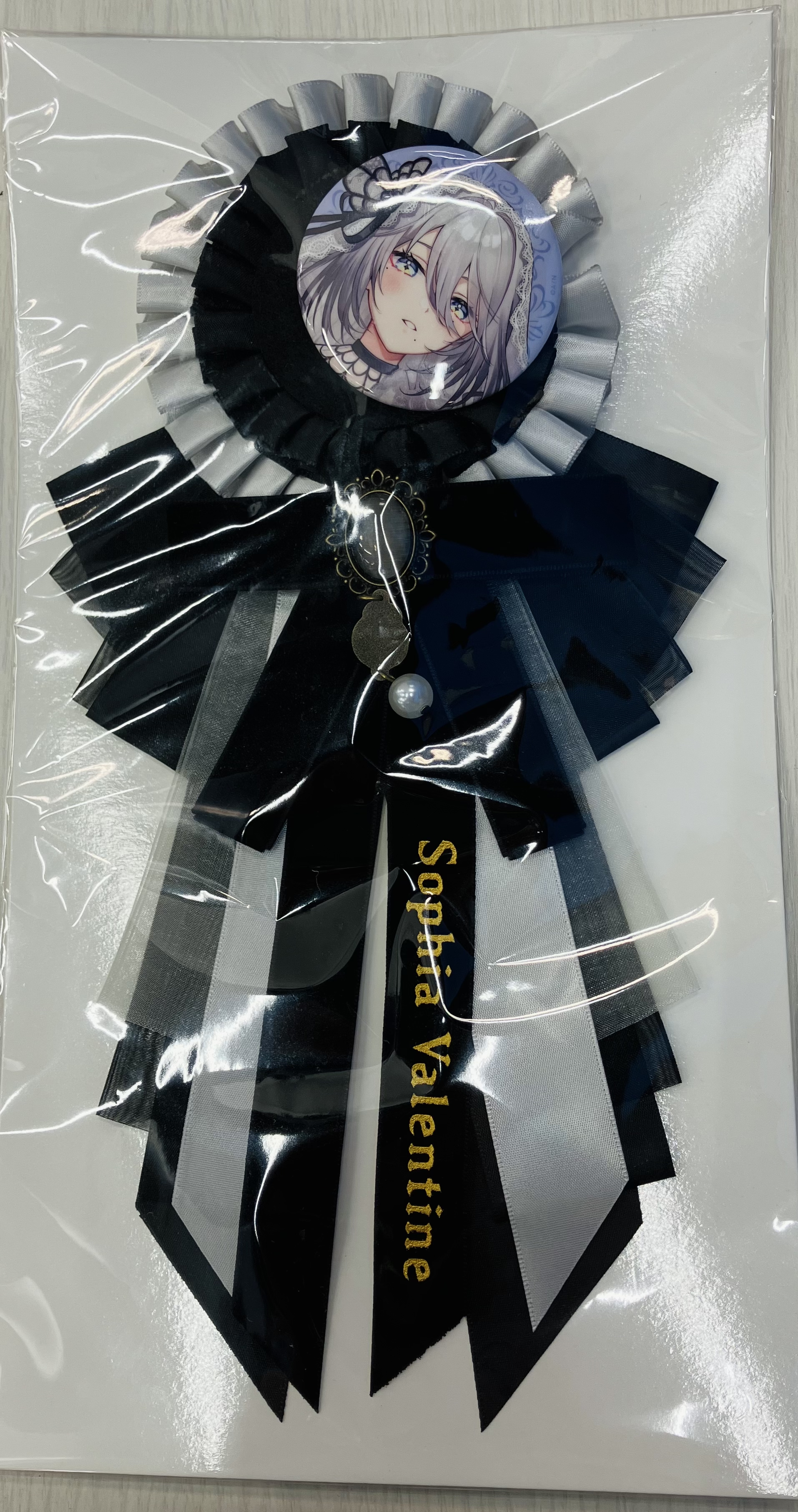 【未開封】にじさんじ Gothic Night NIJISANJI HALLOWEEN 2025 缶バッジ付きロゼット ソフィア・ヴァレンタイン
