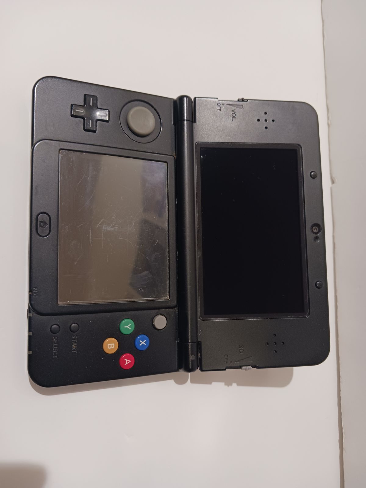 Newニンテンドー3DS ブラック(箱説なし)