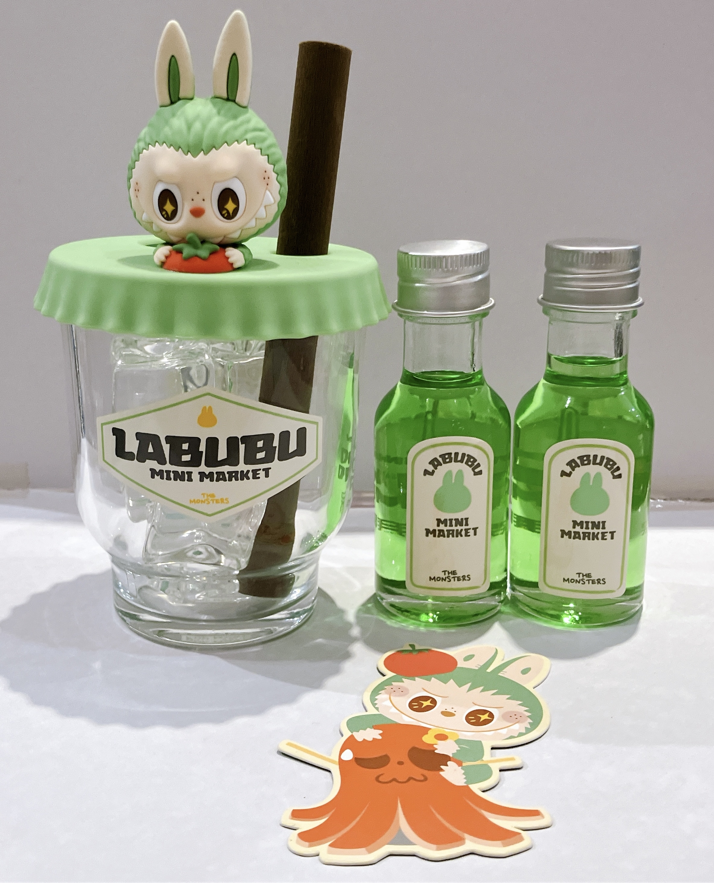 POPMART THE MONSTERS Wacky Mart シリーズ ルームフレグランス LABUBU SPARKLiNG APPLE DRiNK