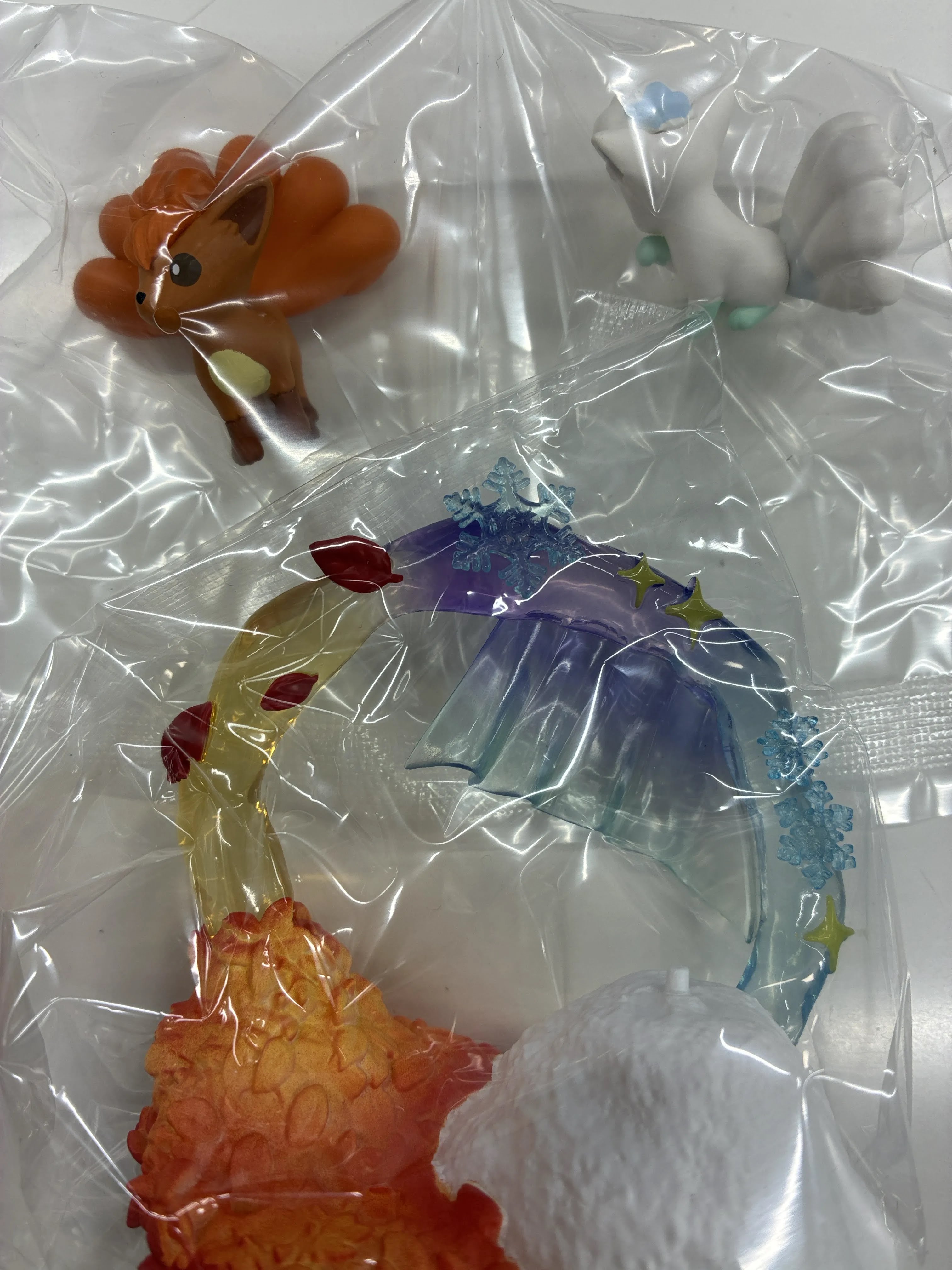 ポケットモンスター ポケモン Circular diorama collection 2 ～きらめきの瞬間～ ロコン&ロコン(アローラのすがた) 【フィギュア】[リーメント]