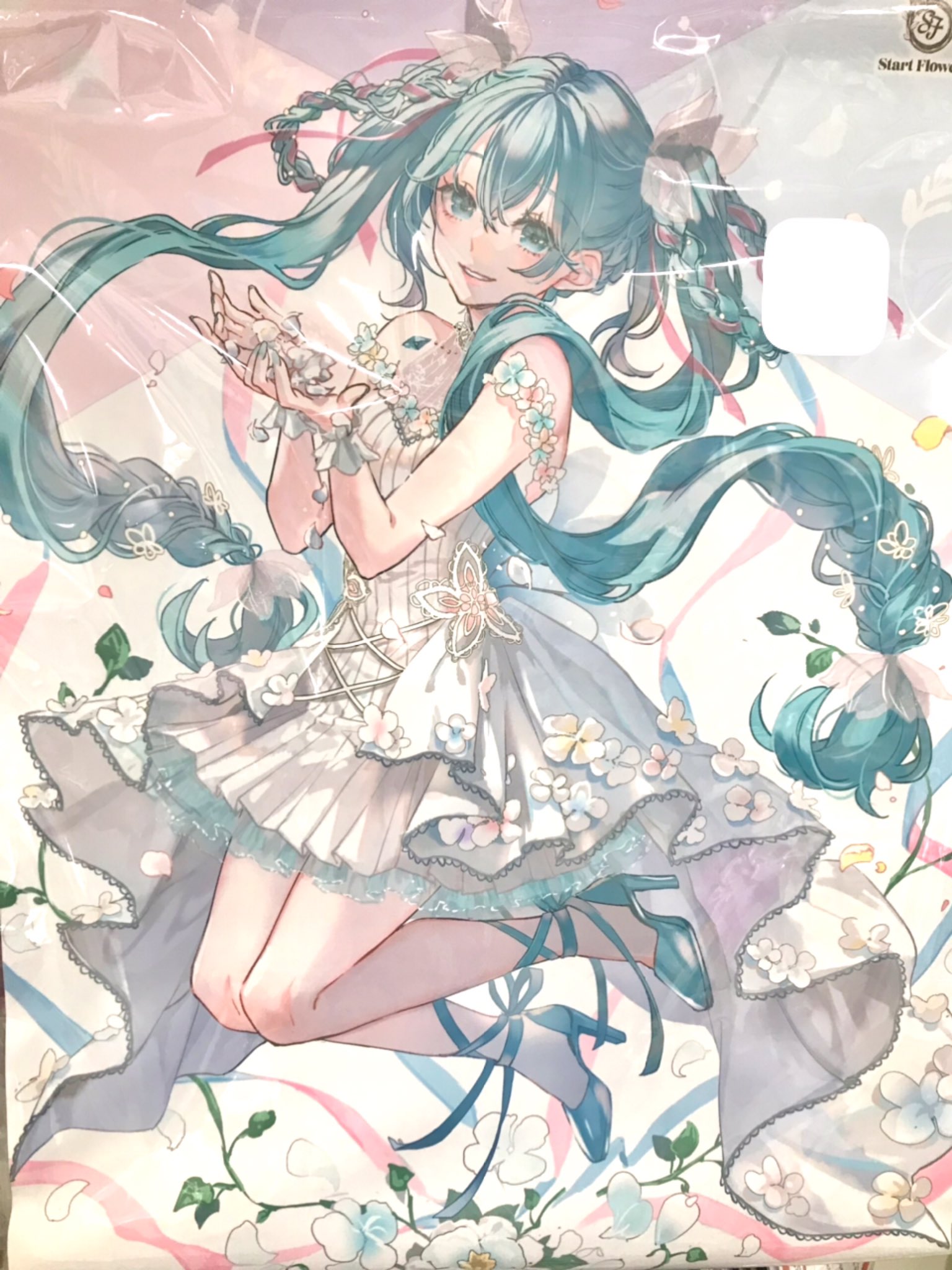 初音ミク×Start Flowers B2タペストリー