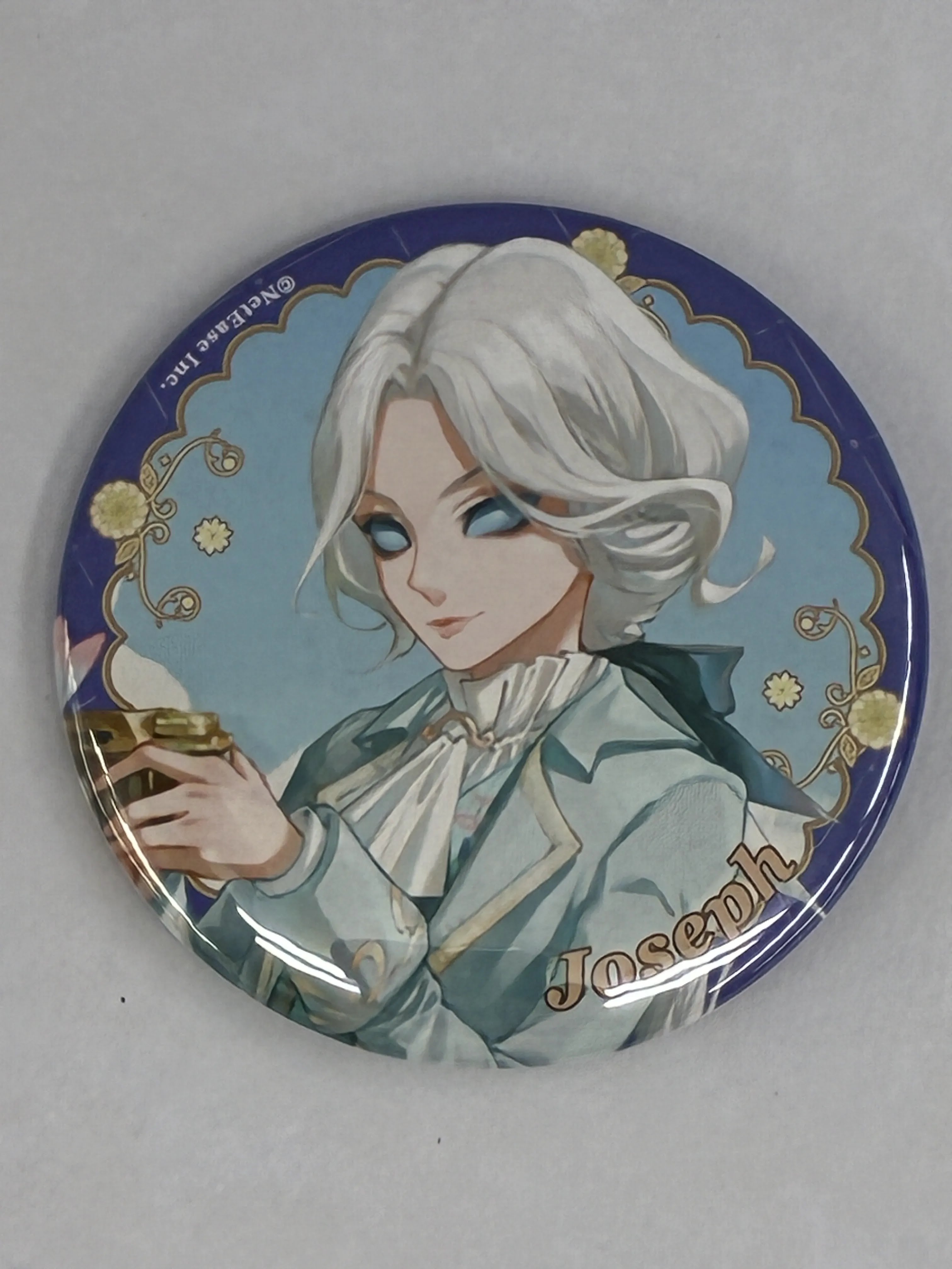 Identity V 第五人格×E-DINER FLOWER PARTY トレーディング缶バッジ(等身イラスト) 写真家(ジョゼフ)