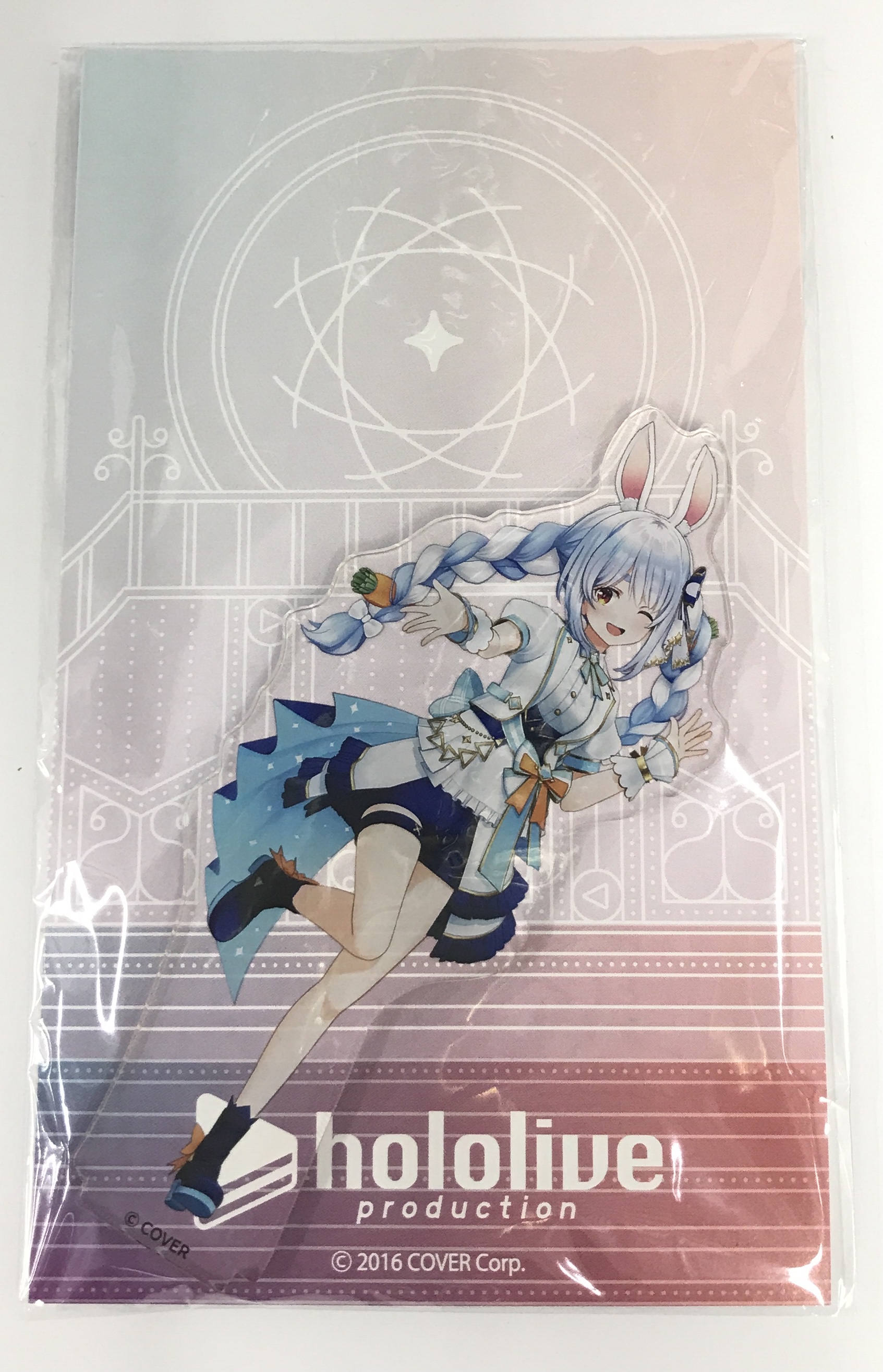 ホロライブ hololive SUPER EXPO 2023 3Dアクリルスタンド ブライト衣装ver. 兎田ぺこら