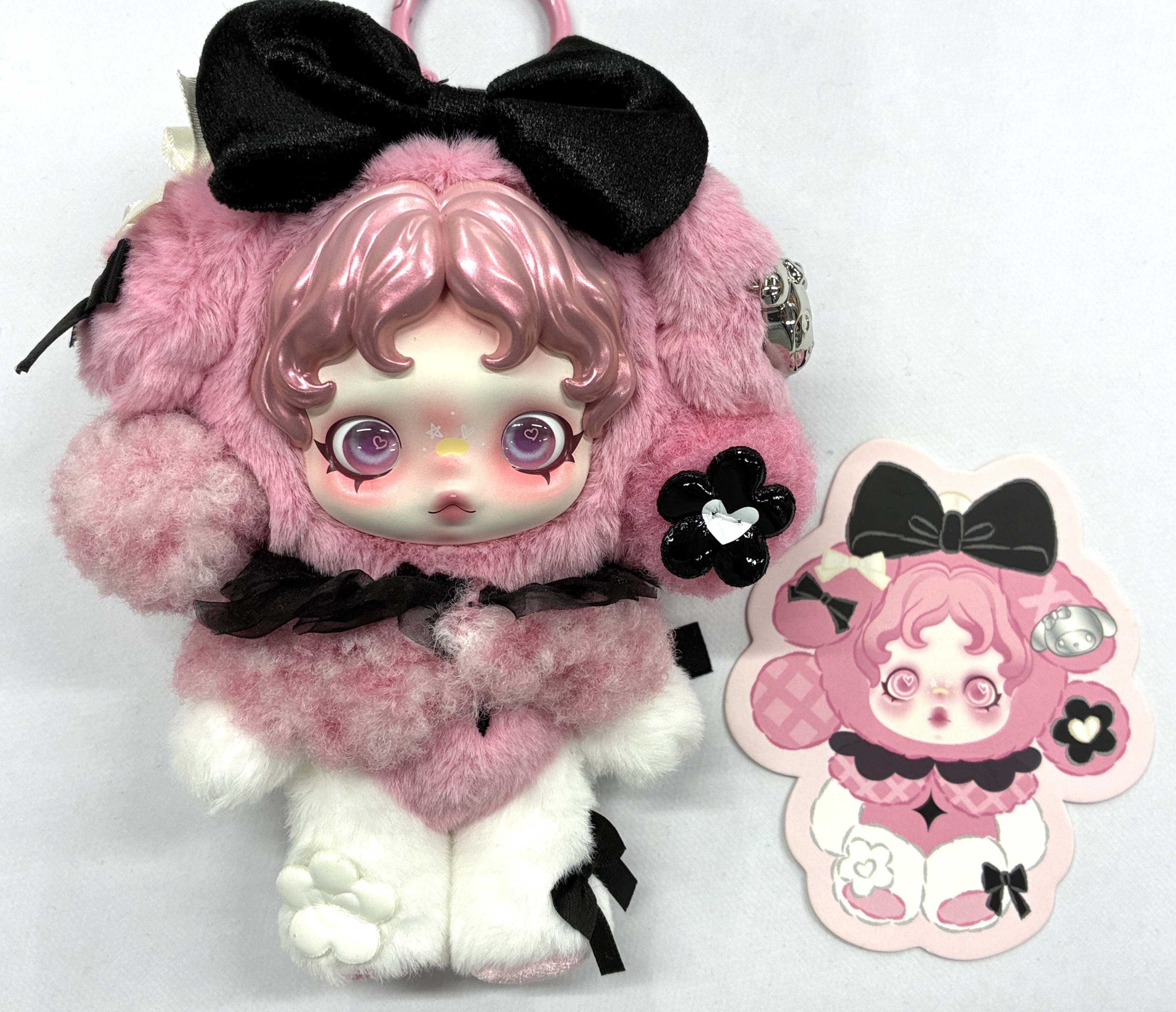 POPMART SKULLPANDA × MY MELODY ぬいぐるみペンダント