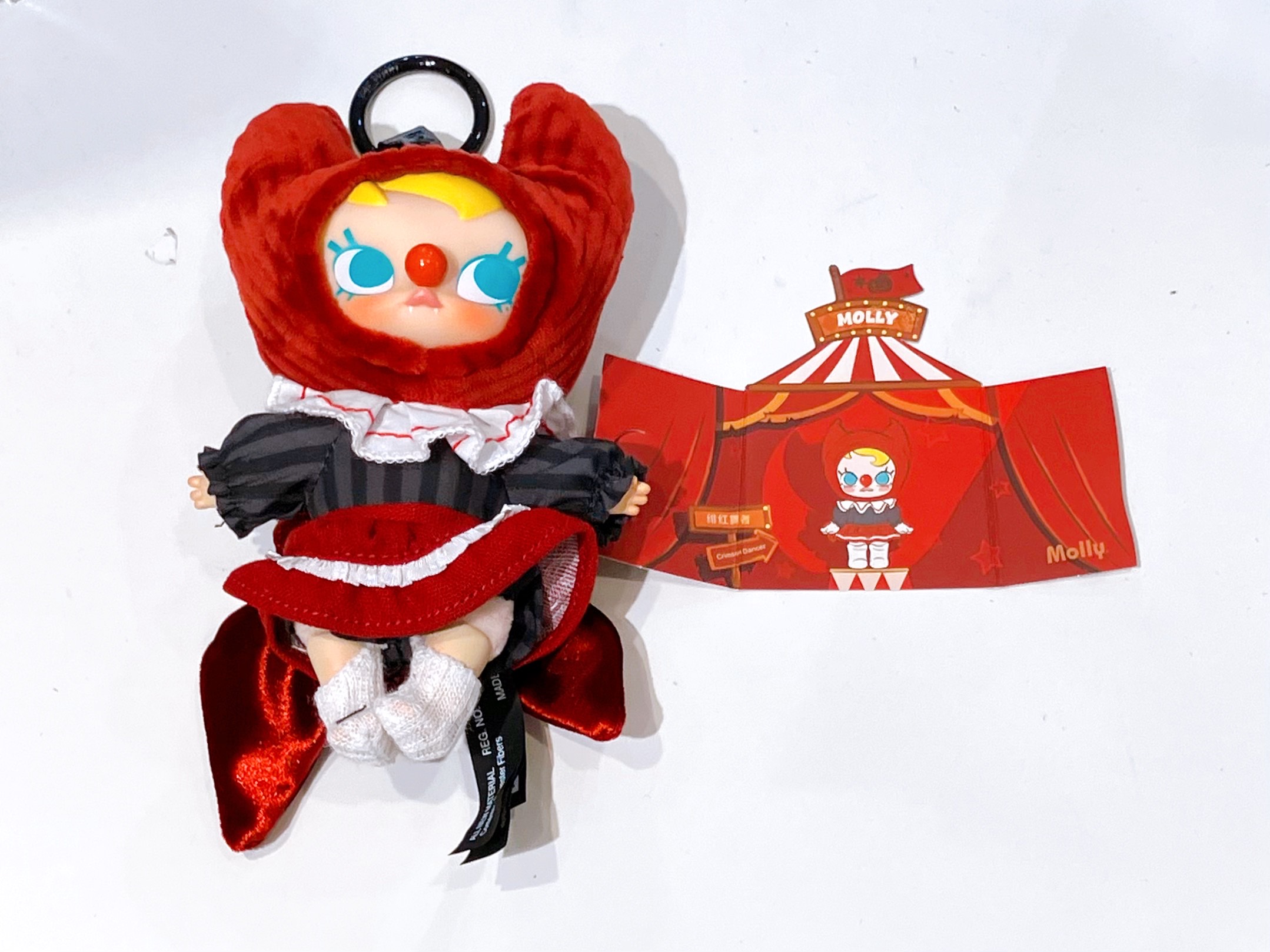 POPMART WHY SO SERIOUS シリーズ ぬいぐるみペンダント Crimson Dancer