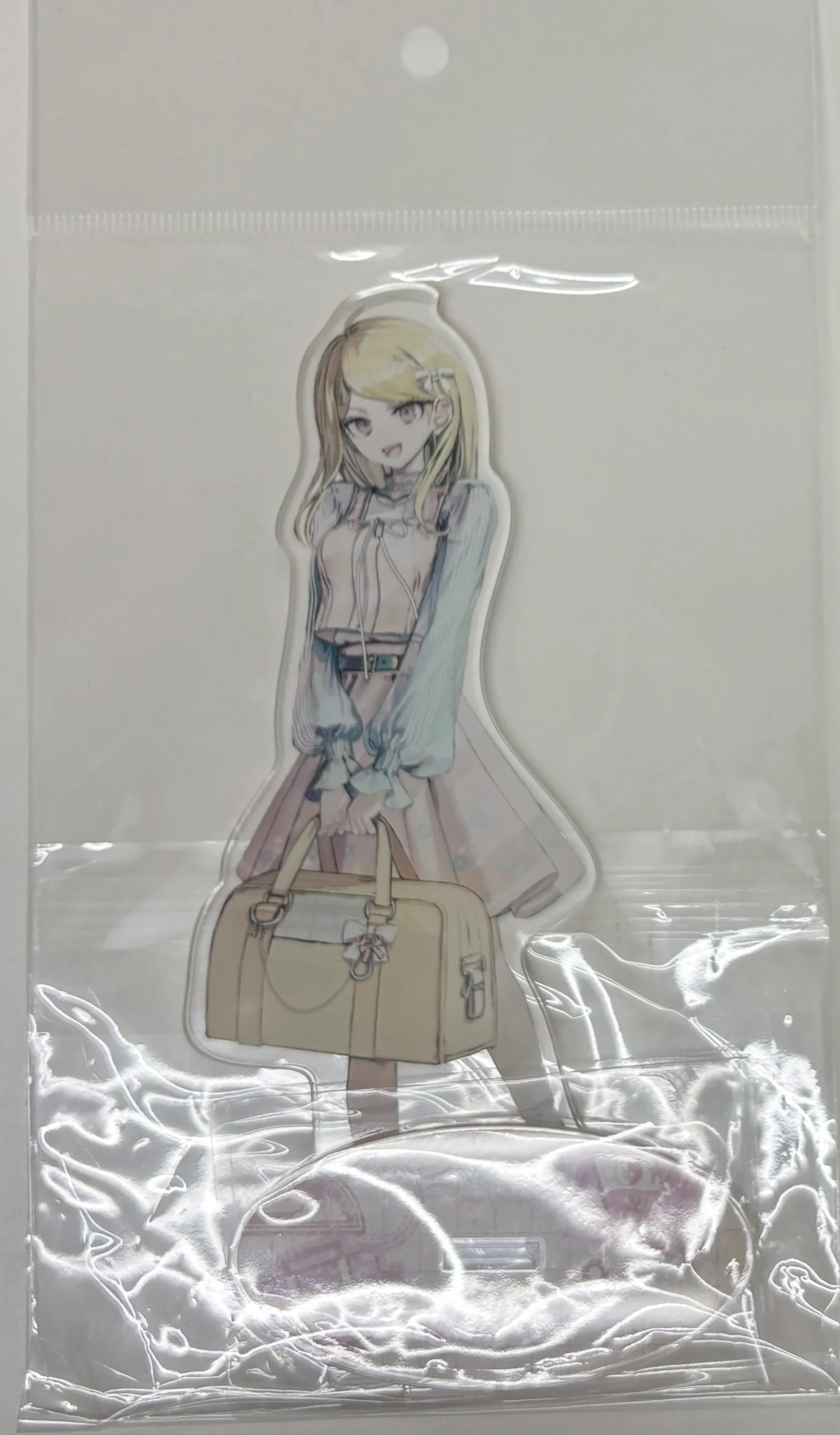 ダンガンロンパ シリーズ 緜さんイラスト 私服で旅行ver. BIGアクリルスタンド 赤松楓