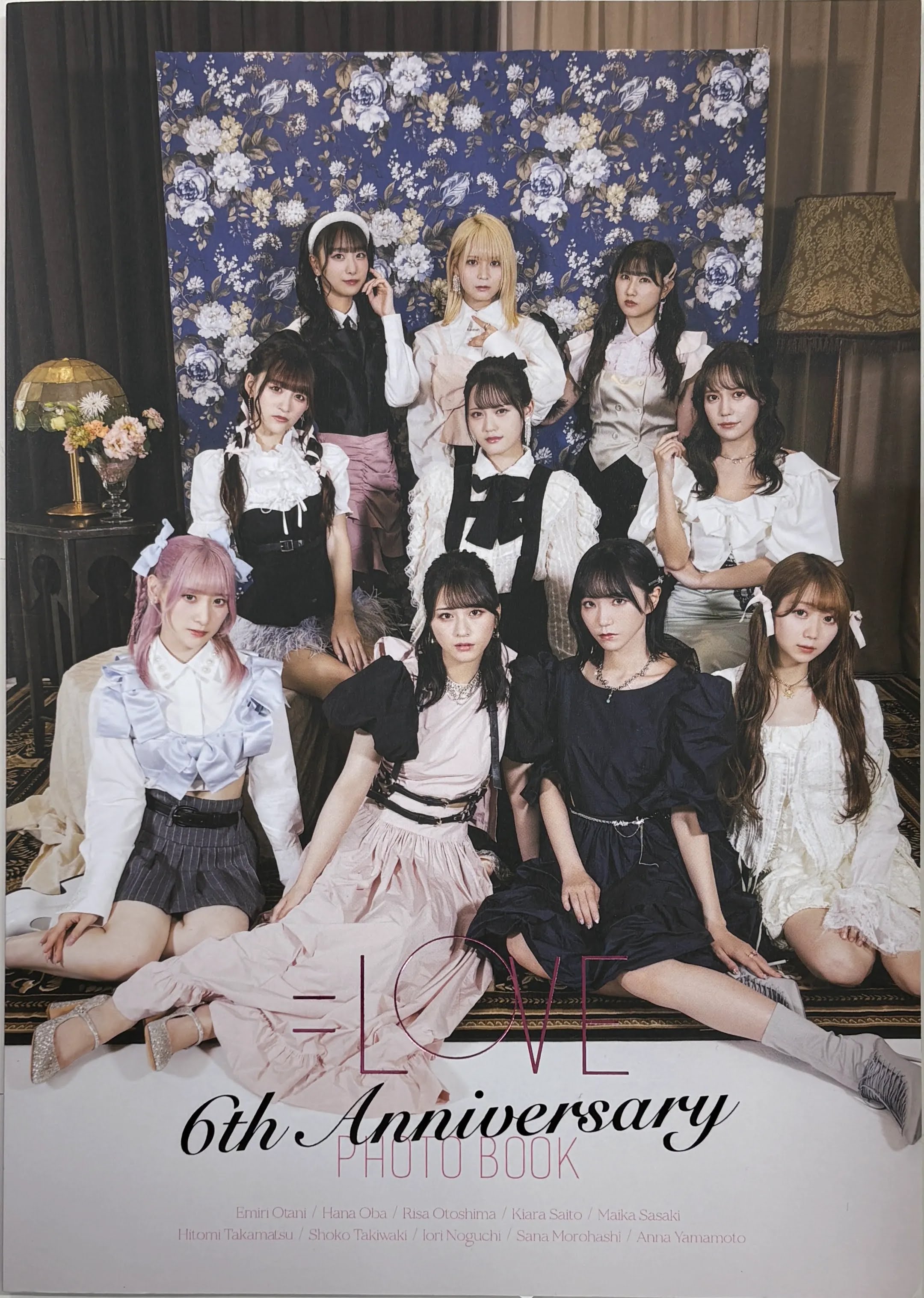 =LOVE 6th ANNIVERSARY PHOTO BOOK