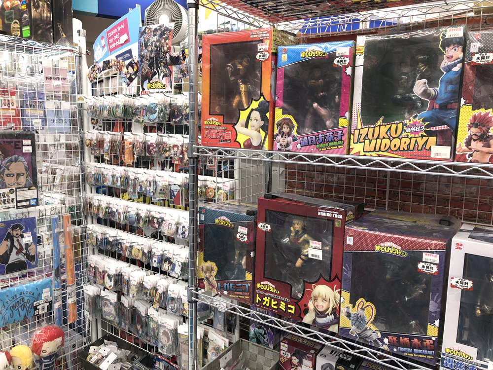 九州の同人誌 アニメグッズや中古ゲームの買取 らしんばんイオンモール筑紫野店