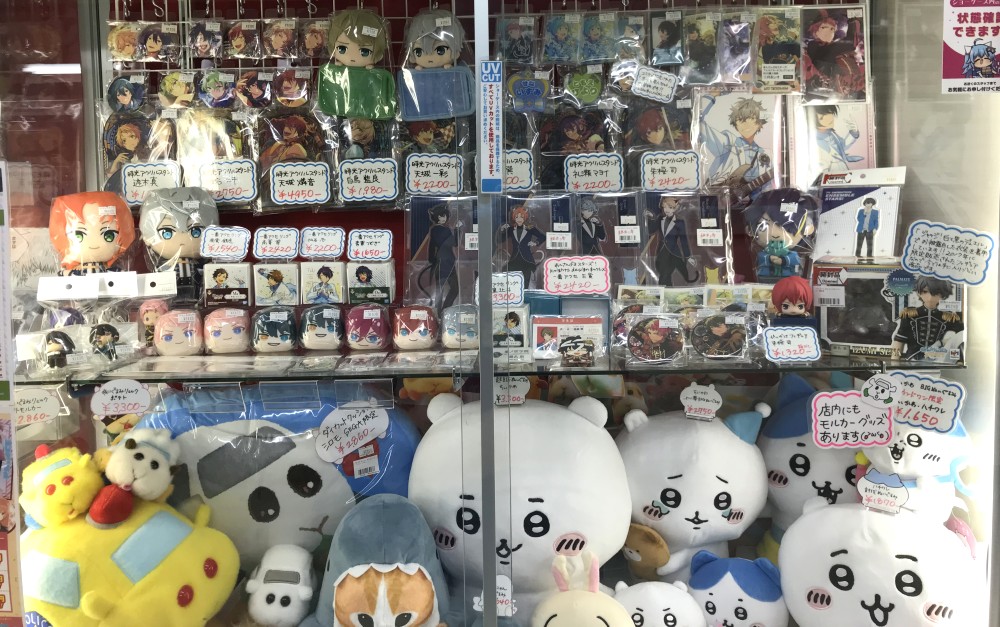 中野店】あんスタショーケースの入れ替えをおこないました